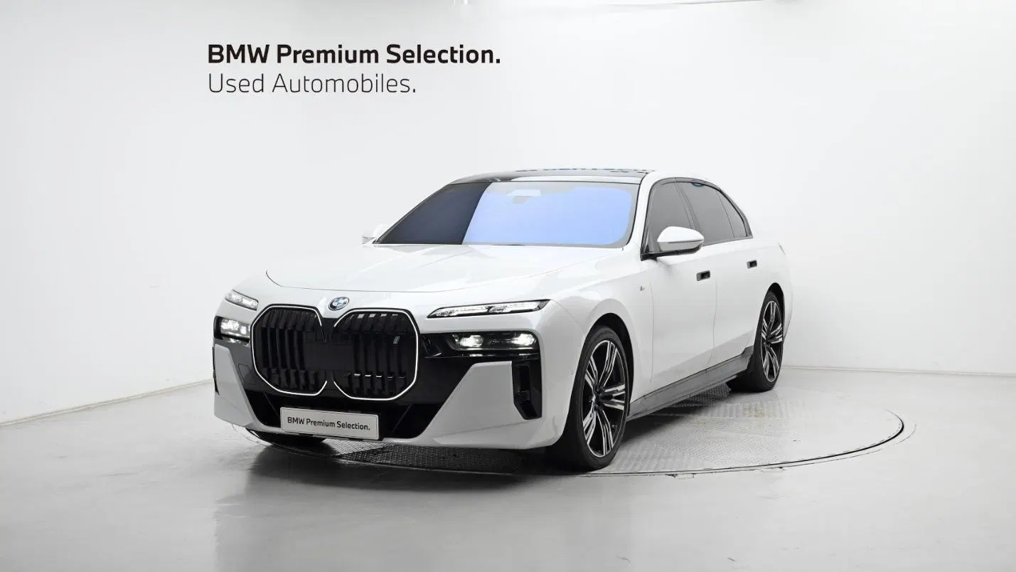 BMW i7 (G70) xDrive 60 M Sport 2024 — photo 1 sur 26