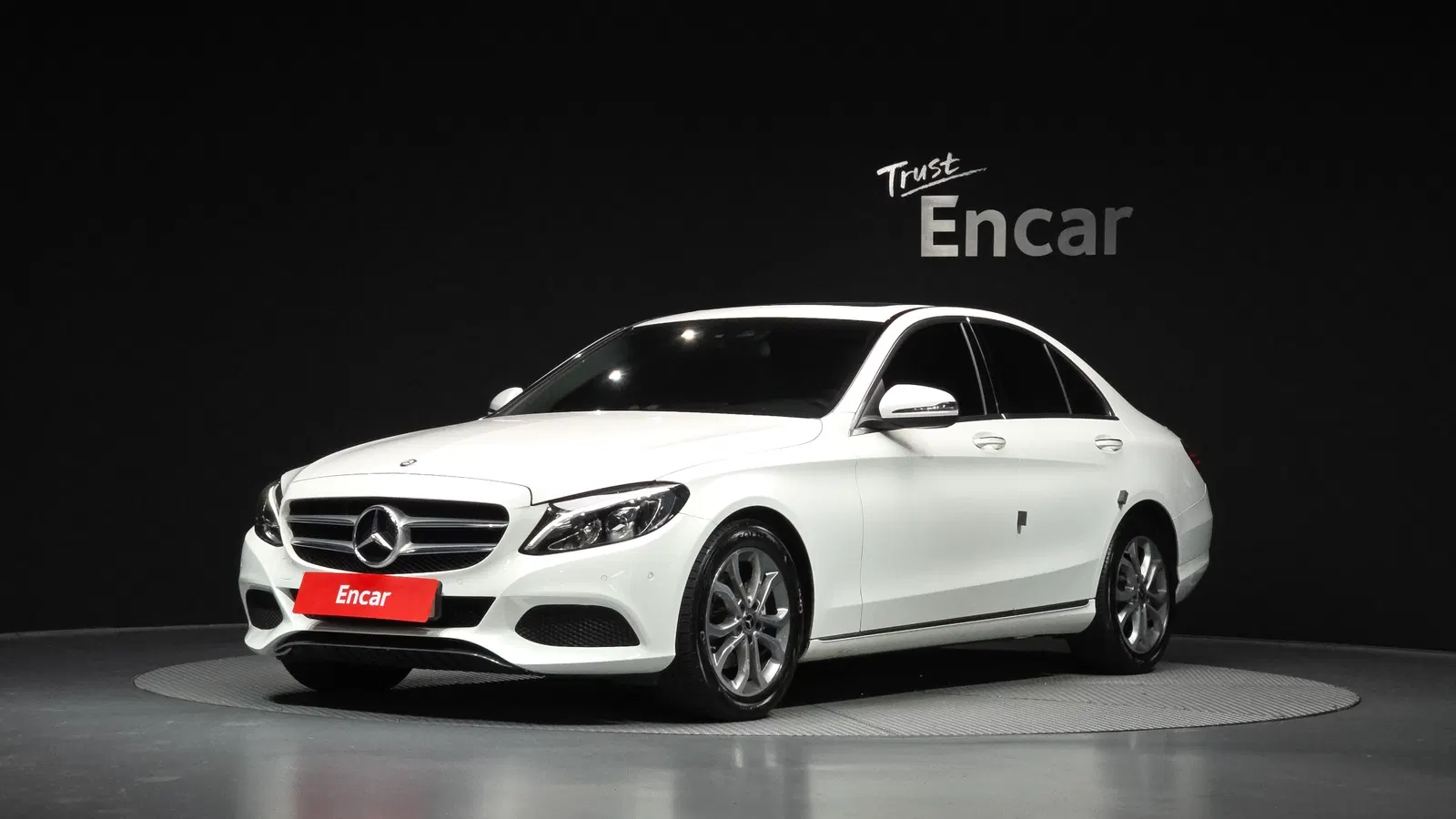 Mercedes-Benz Classe C C200 Avantgarde (W205) 2017 — photo 1 sur 26