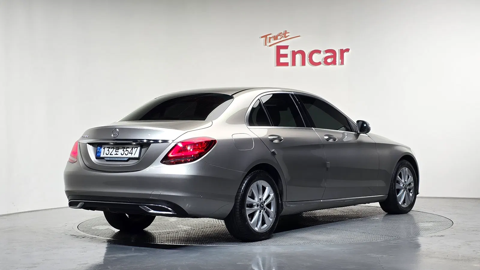Mercedes-Benz Classe C C220 d Avantgarde (W205) 2019 — photo 1 sur 36