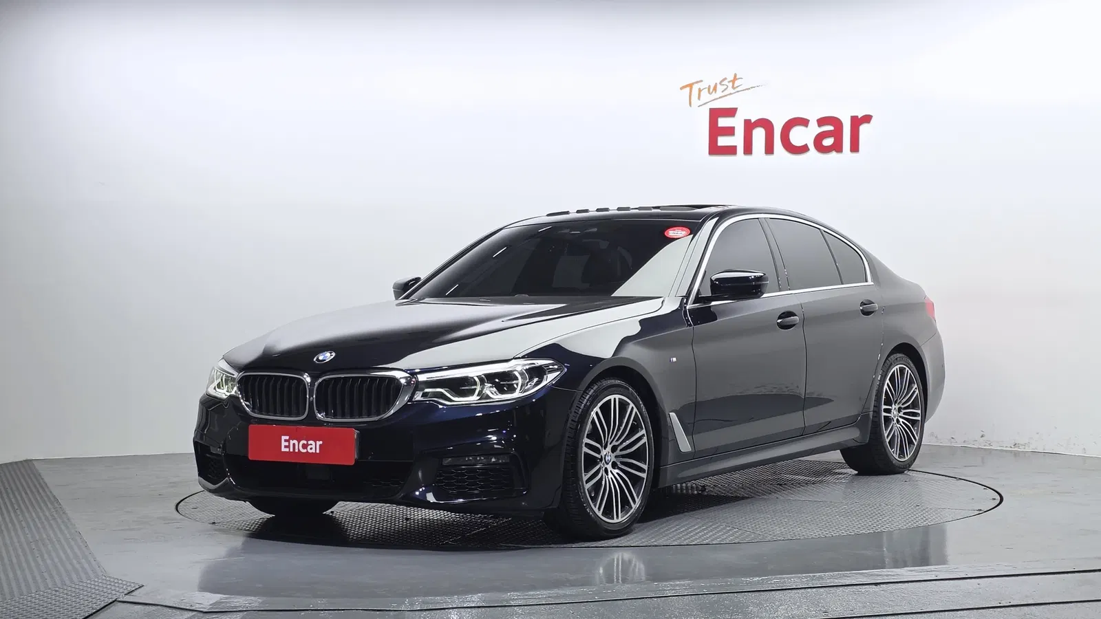 BMW Série 5 (G30) 520d M Sport Plus 2020 — photo 1 sur 36
