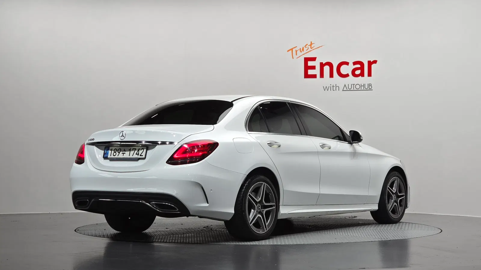 Mercedes-Benz Classe C AMG Line · C200 (W205) 2021 — photo 1 sur 38