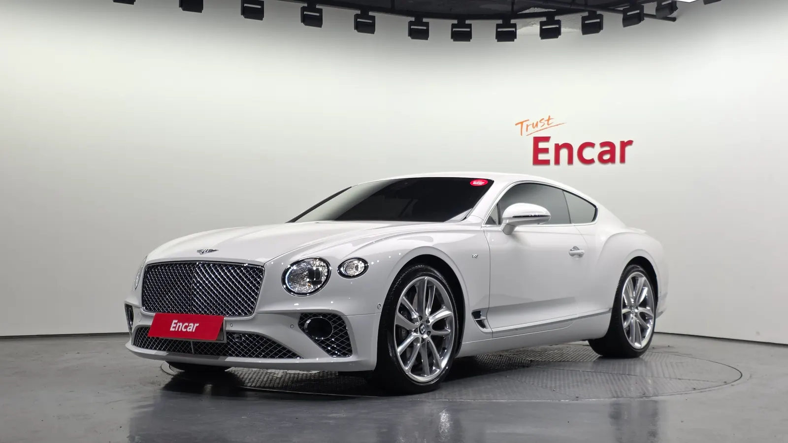 Bentley Continental GT 3e génération 4.0 GT 2020 — photo 1 sur 33