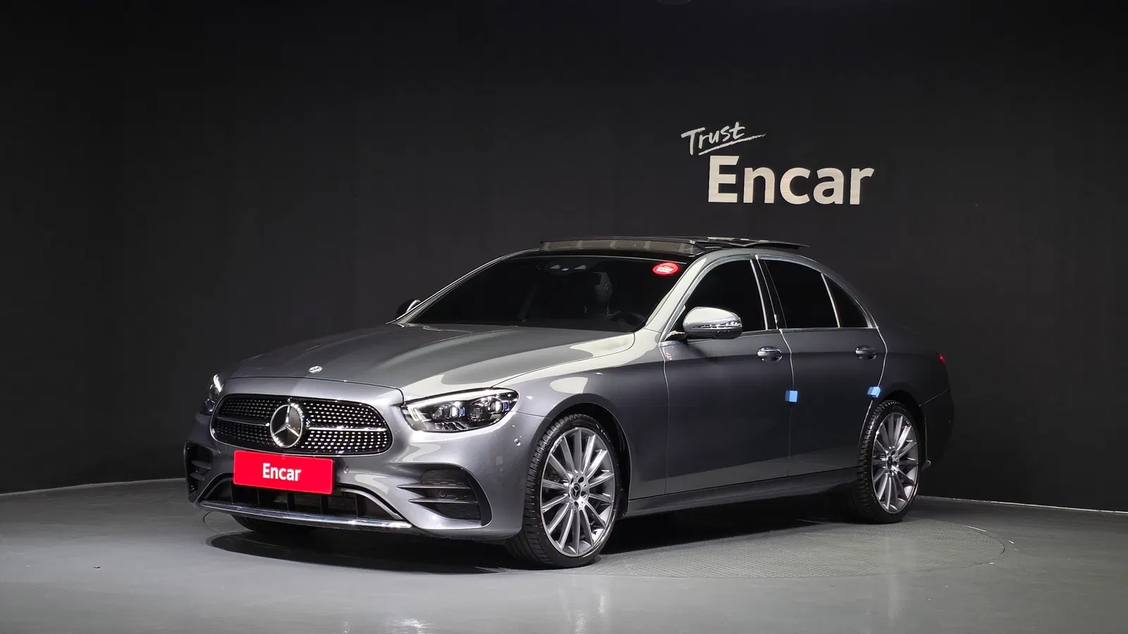 Mercedes-Benz Classe E AMG Line · E350 4MATIC (W213) 2022 — photo 1 sur 20