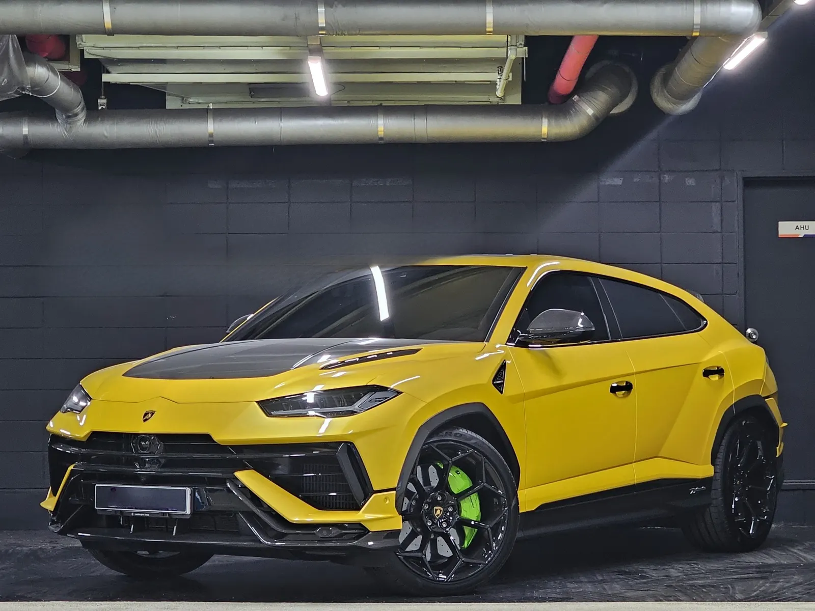 Lamborghini Urus 4.0 V8 Performante 2024 — photo 1 sur 26