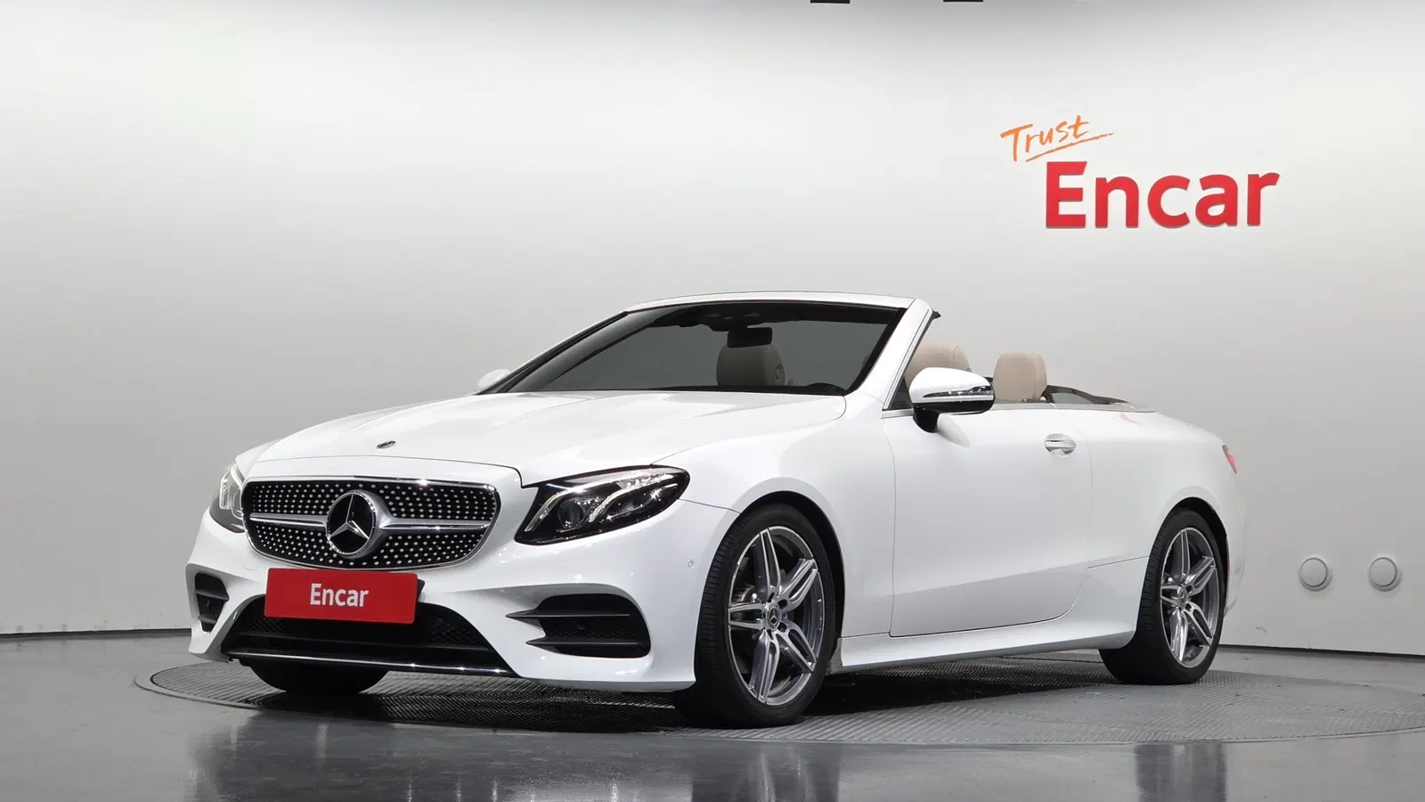 Mercedes-Benz Classe E E220d Cabriolet (W213) 2018 — photo 1 sur 20