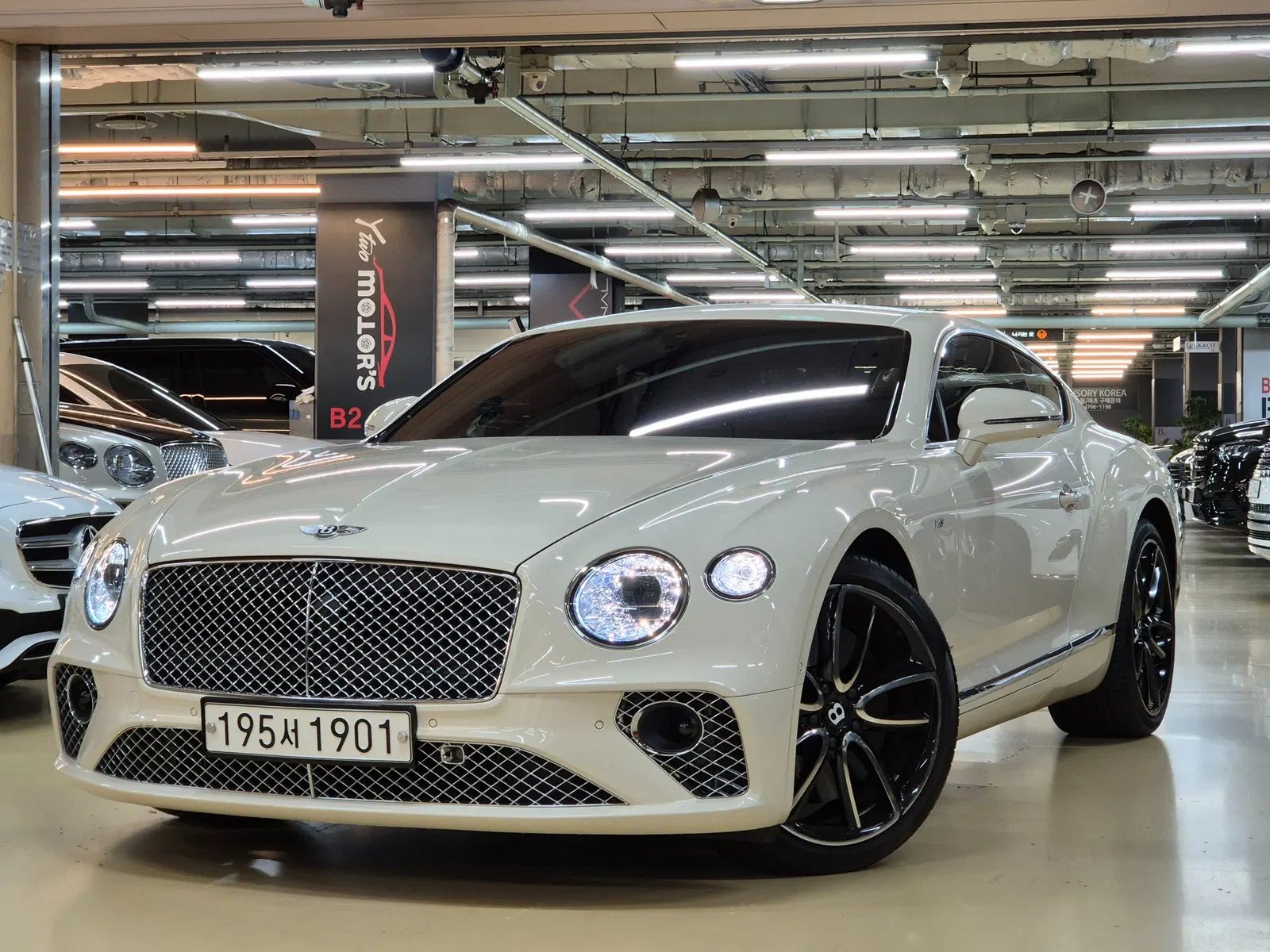 Bentley Continental GT 3e génération 4.0 GT 2022 — photo 1 sur 26