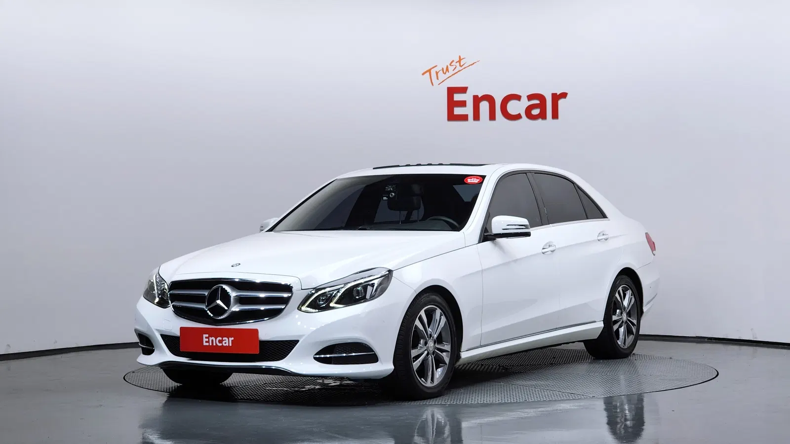 Mercedes-Benz Classe E E220 BlueTEC Avantgarde (W212) 2016 — photo 1 sur 20
