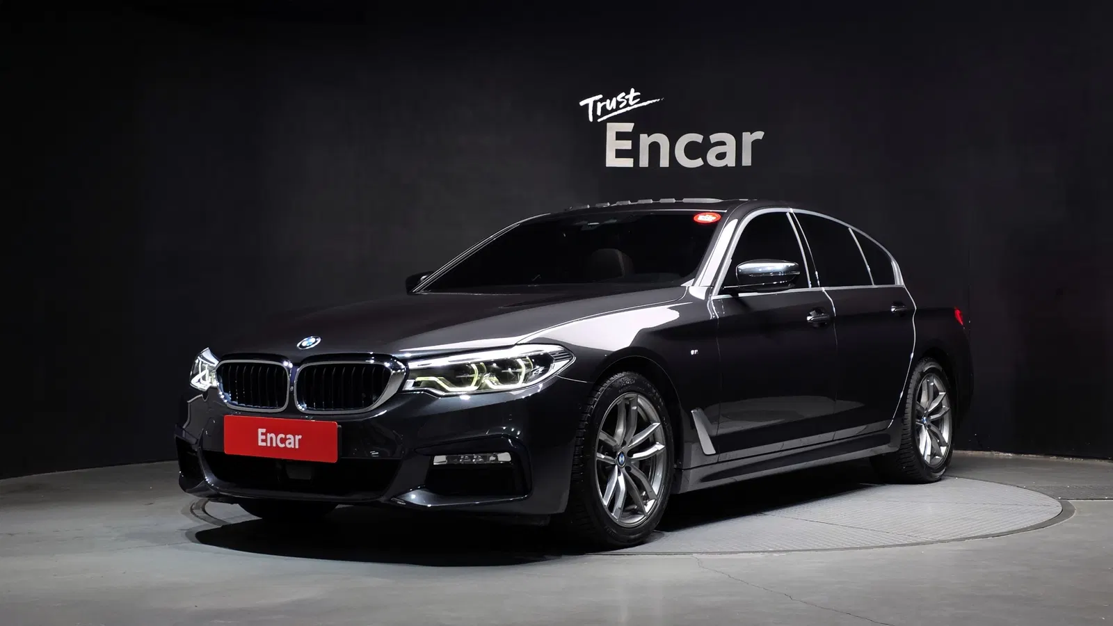 BMW Série 5 (G30) 520d M Sport Plus 2018 — photo 1 sur 34