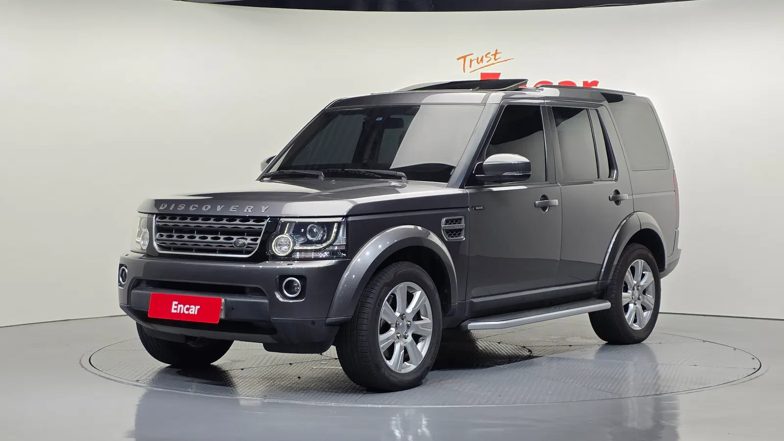 Land Rover Discovery 4 3.0 SDV6 SE 2016 — photo 1 sur 20