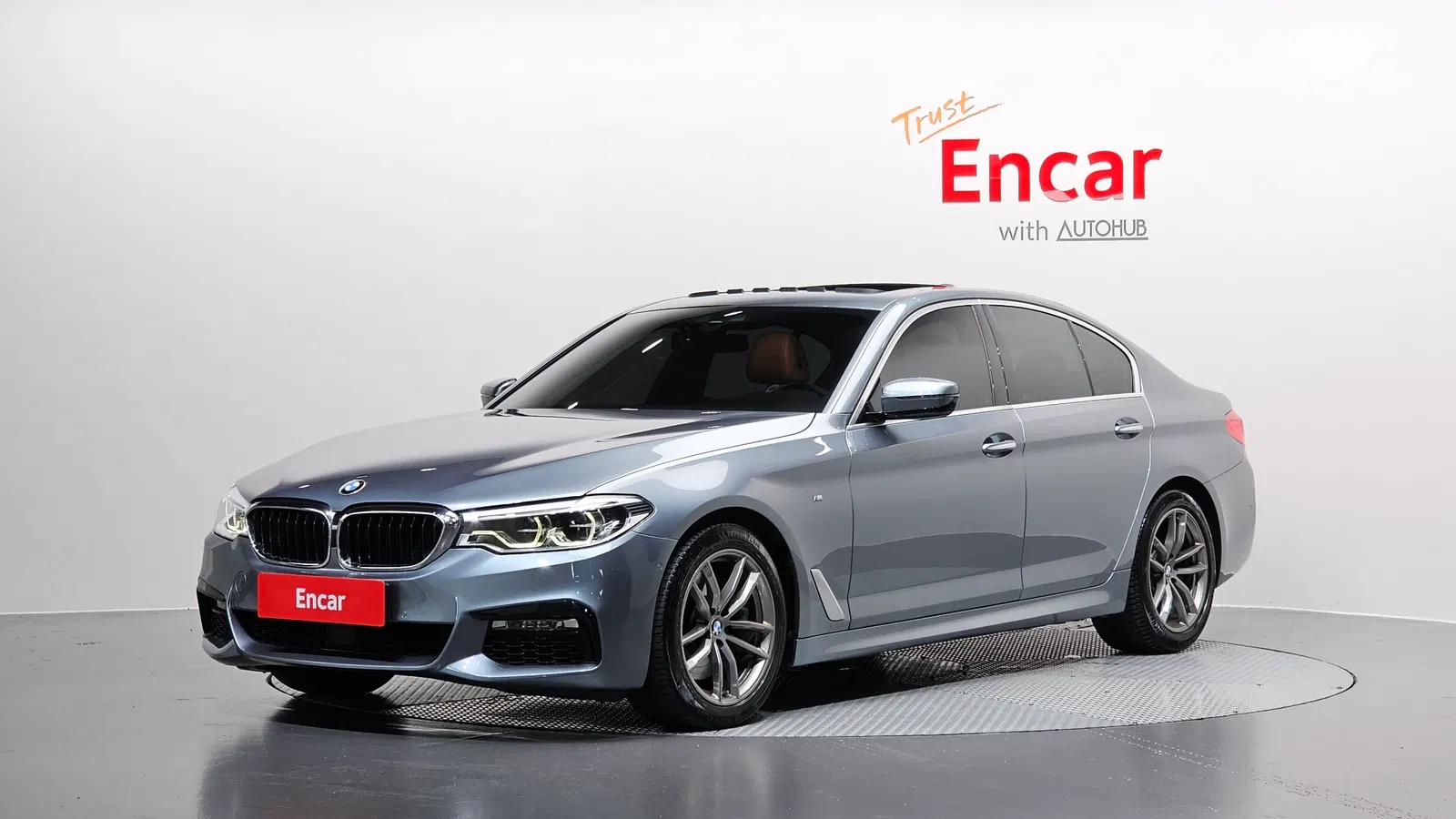 BMW Série 5 (G30) 530i M Sport 2018 — photo 1 sur 20