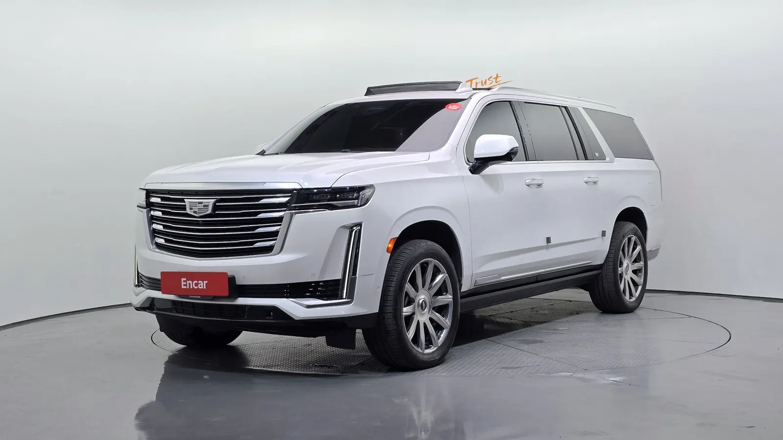 Cadillac Escalade 5e génération 6.2 ESV 2021 — photo 1 sur 20