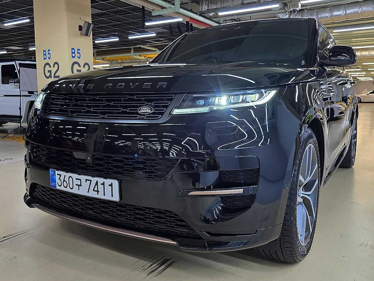 Land Rover Range Rover Sport 3e génération P400 AB 2025 — photo 1 sur 26