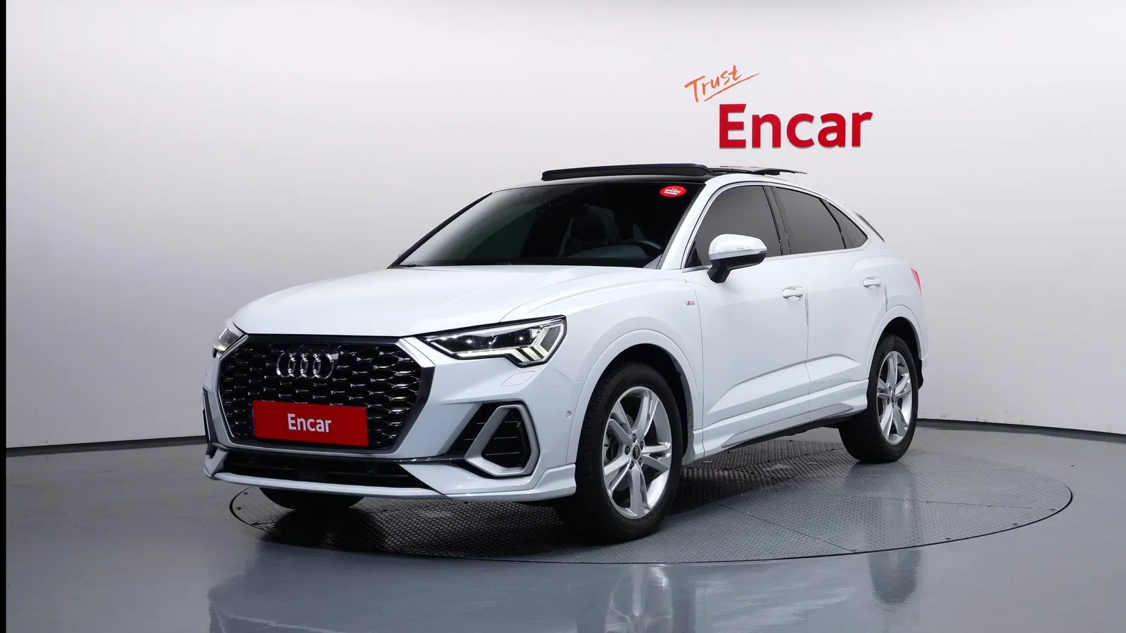 Audi Q3 (F3) 35 TDI Premium Sportback 2022 — photo 1 sur 31