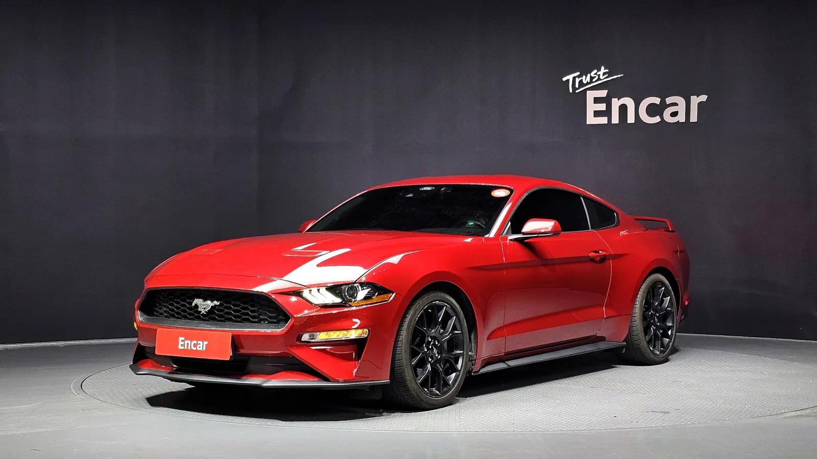 Ford Mustang Coupé 2022 — photo 1 sur 36