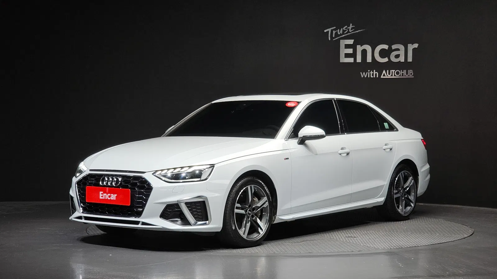 Audi A4 (B9) 45 TFSI Quattro Premium 2021 — photo 1 sur 31