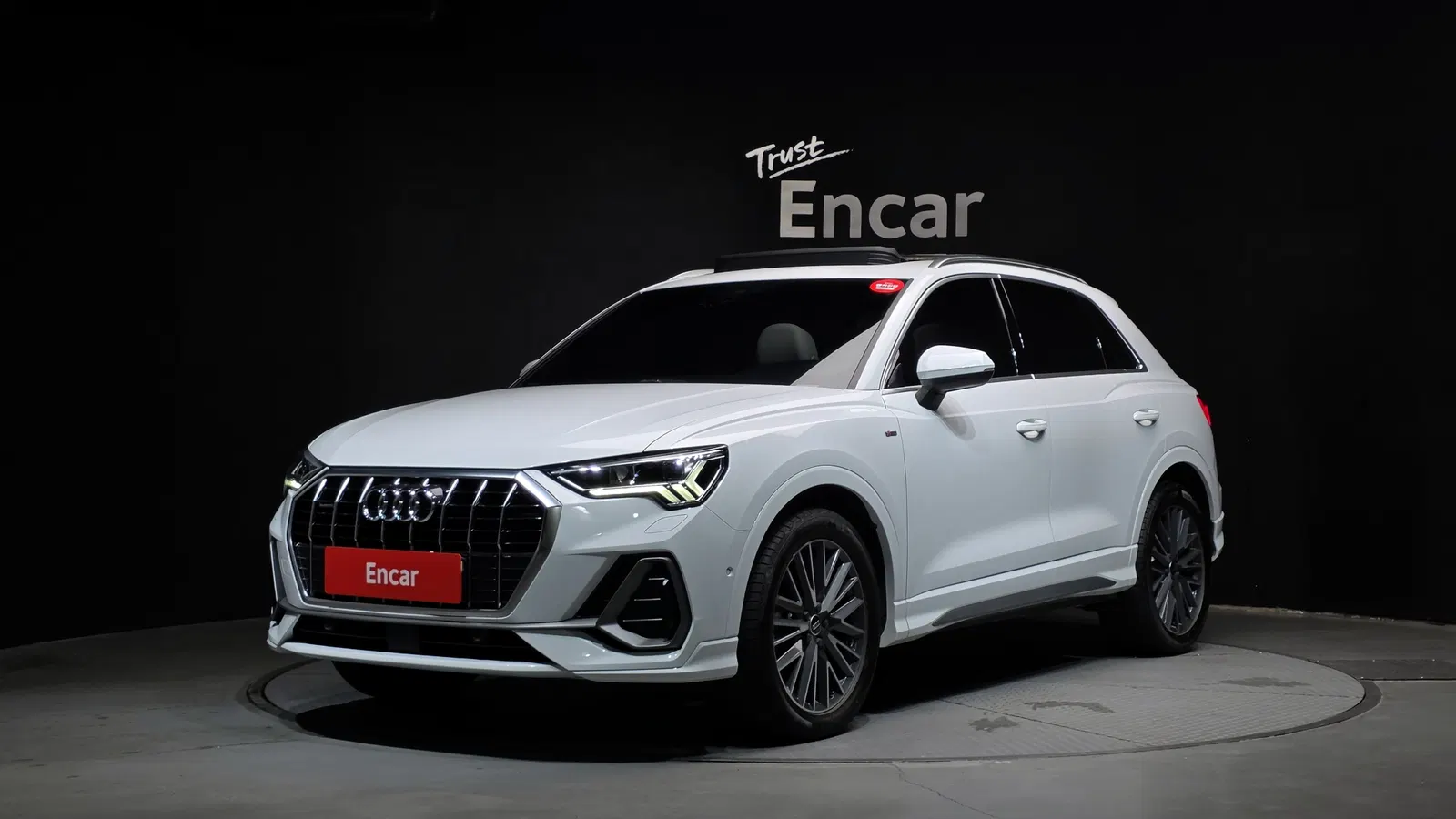 Audi Q3 (F3) 35 TDI Quattro Premium 2023 — photo 1 sur 37