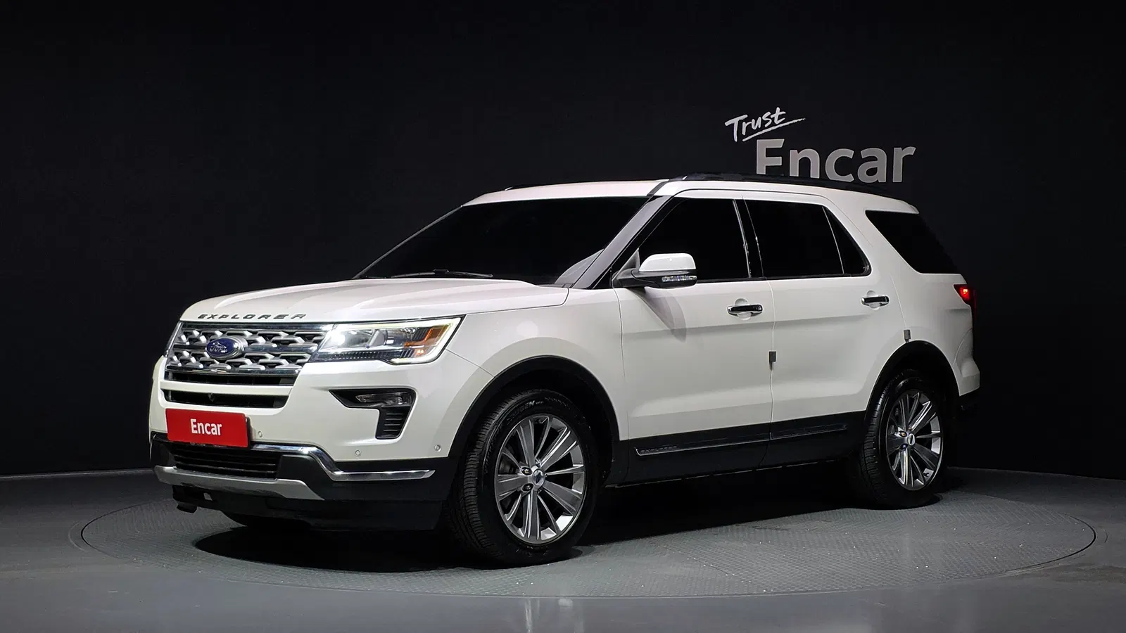 Ford Explorer 2.3 Limited 4WD 2018 — photo 1 sur 38