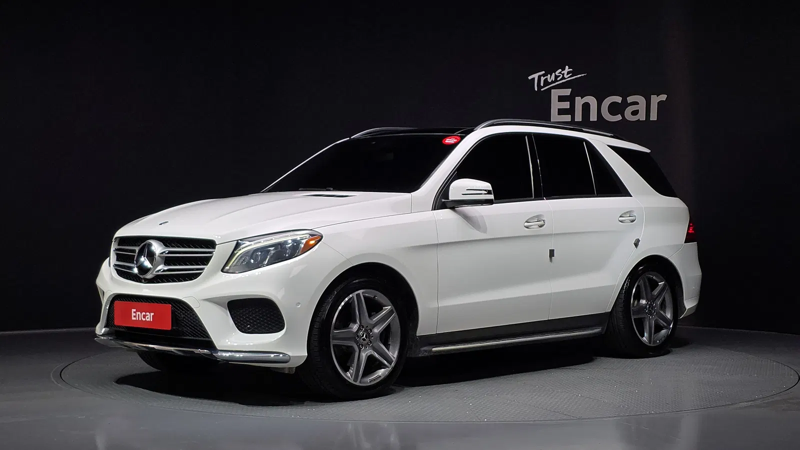Mercedes-Benz GLE GLE350 d 4MATIC Premium (W166) 2018 — photo 1 sur 26
