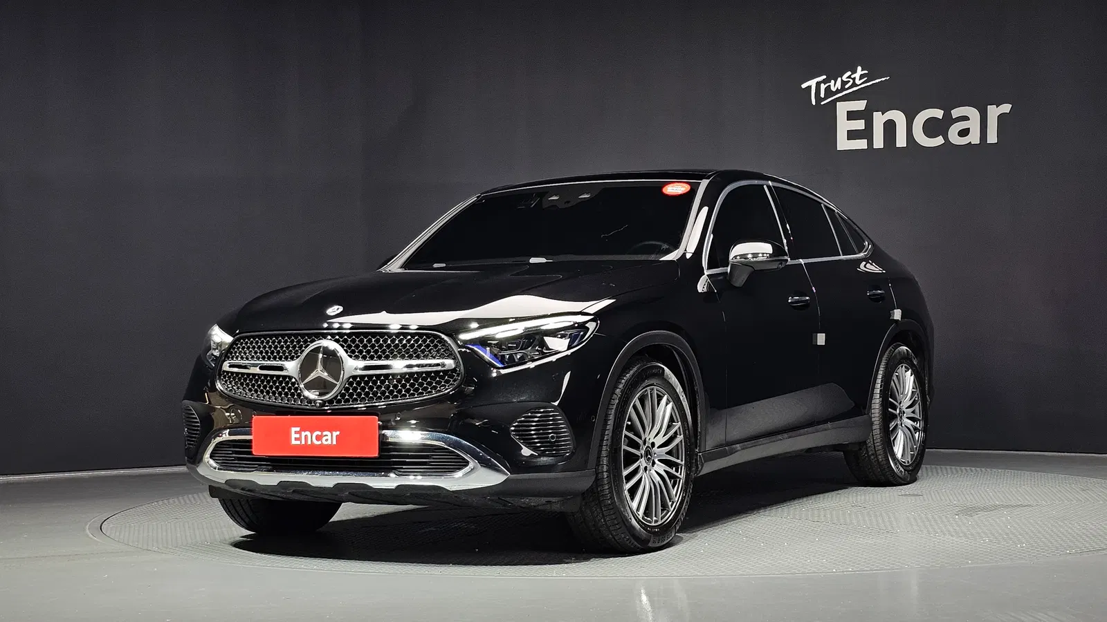 Mercedes-Benz GLC GLC300 4MATIC Avantgarde Coupé (X254) 2026 — photo 1 sur 34