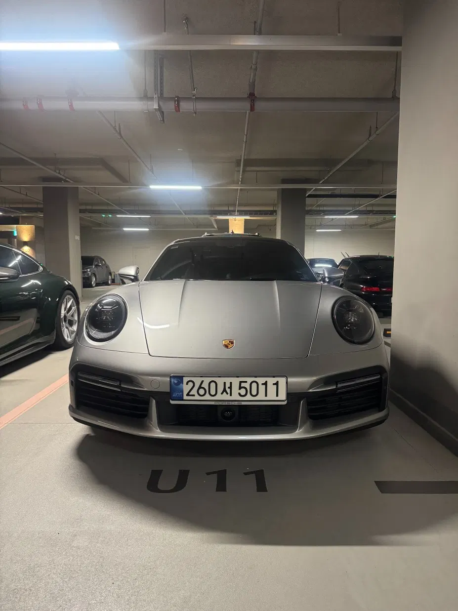 Porsche 911 (992) Turbo S 2022 — photo 1 sur 11