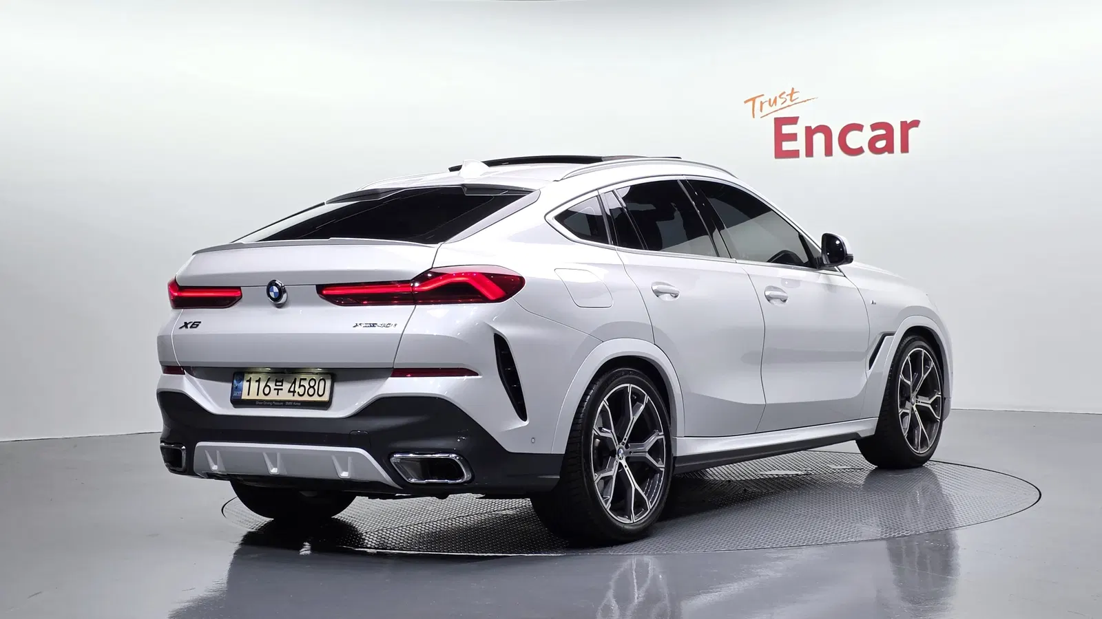 BMW X6 (G06) xDrive40i M Sport 2023 — photo 1 sur 33