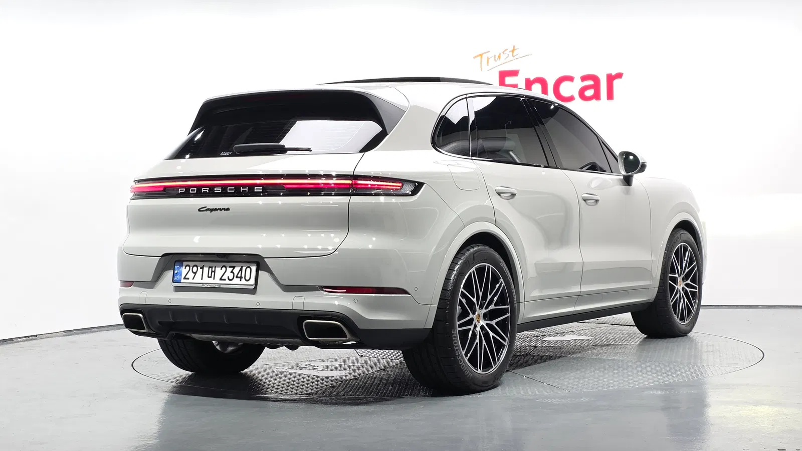 Porsche Cayenne (PO536) 3.0 2024 — photo 1 sur 44