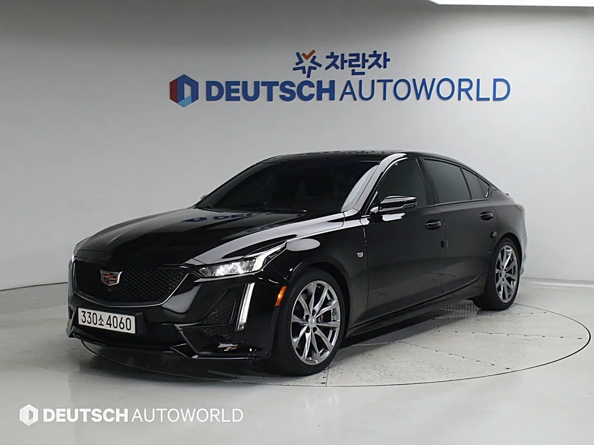 Cadillac CT5 2.0 Sport 2020 — photo 1 sur 26