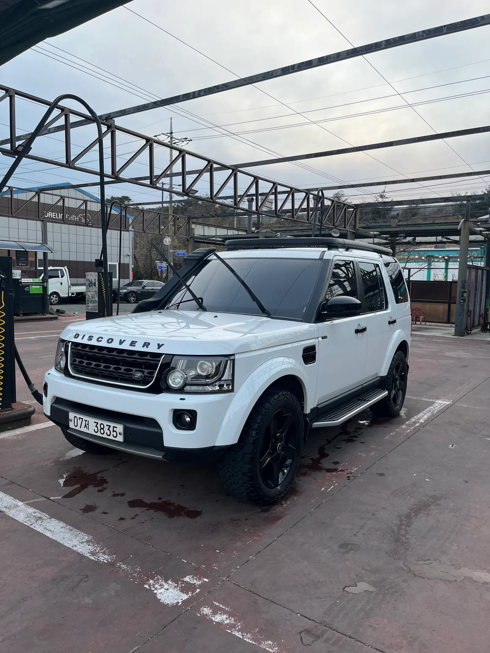 Land Rover Discovery 4 3.0 SDV6 SE 2014 — photo 1 sur 20