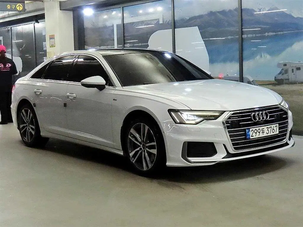 Audi A6 (C8) 45 TDI Quattro Premium 2021 — photo 1 sur 25