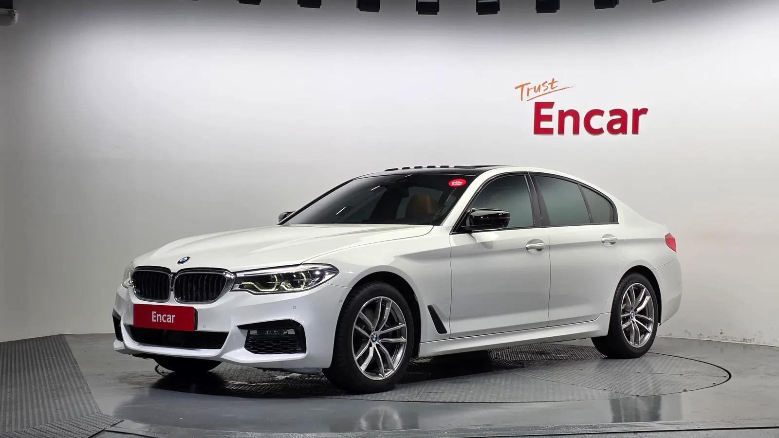 BMW Série 5 (G30) 530i xDrive M Sport Plus 2017 — photo 1 sur 20