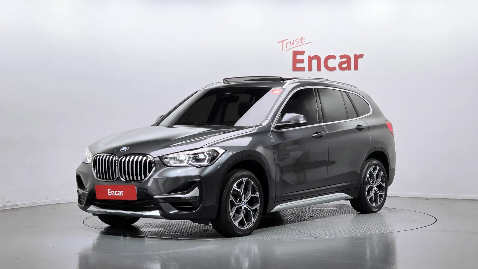 BMW X1 (F48) xDrive 20i xLine 2021 — photo 1 sur 32