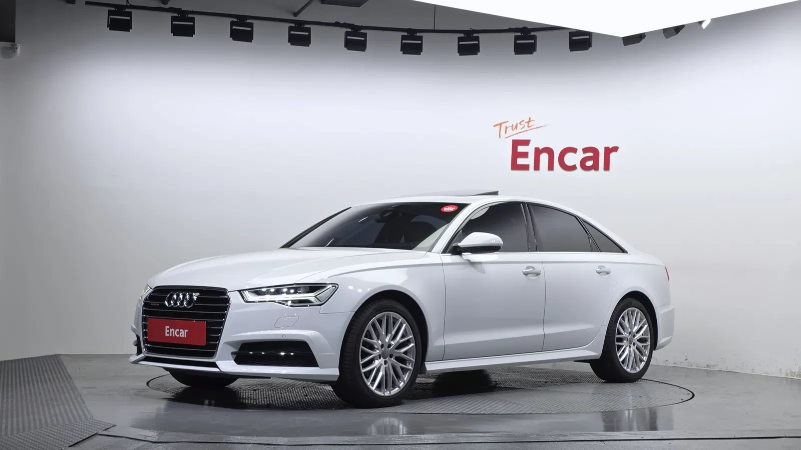 Audi A6 35 TDI Premium 2018 — photo 1 sur 38