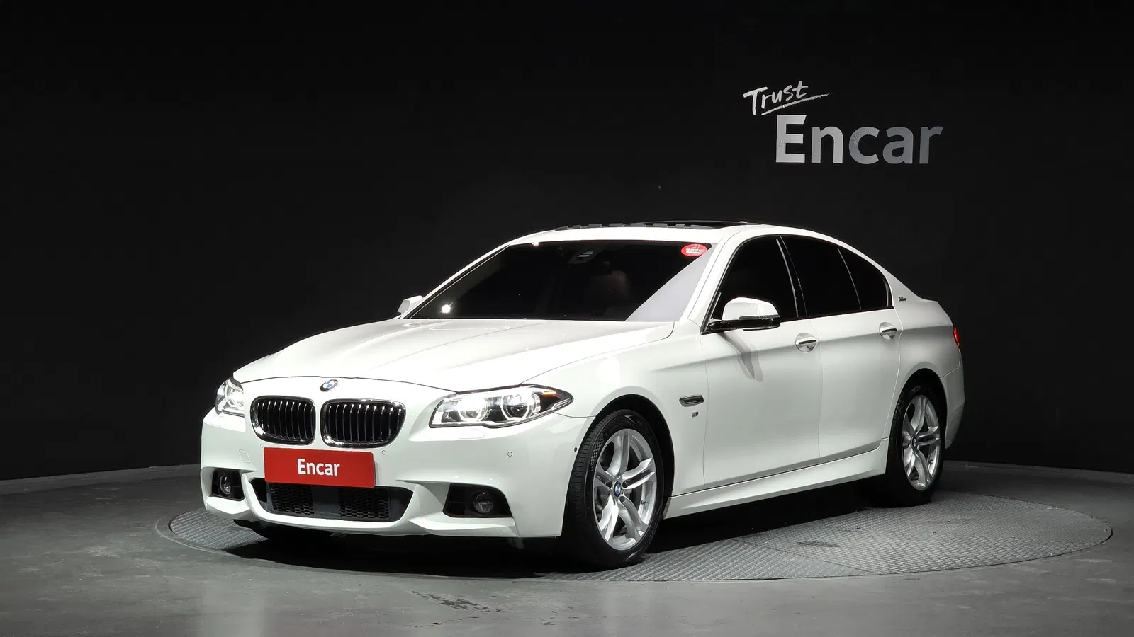 BMW Série 5 (F10) 520d M Aero Dynamic 2016 — photo 1 sur 24