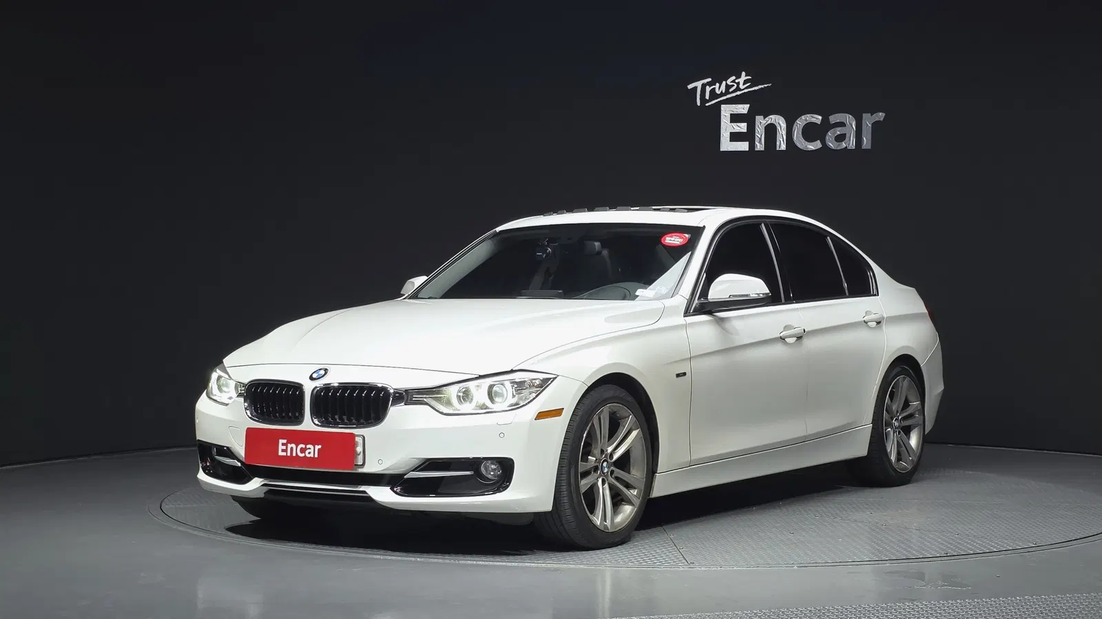 BMW Série 3 (F30) 320i Sport 2012 — photo 1 sur 20