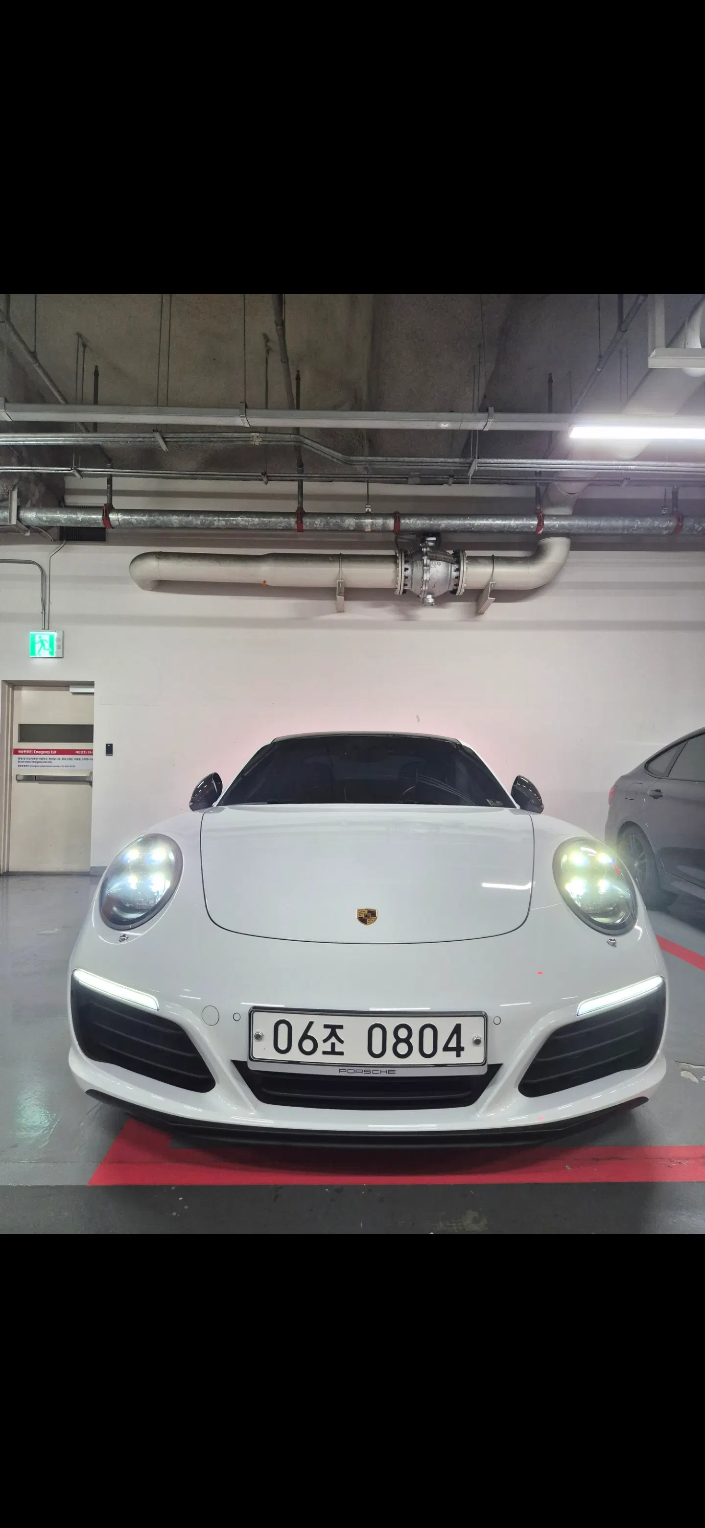 Porsche 911 Carrera S 2017 — photo 1 sur 26