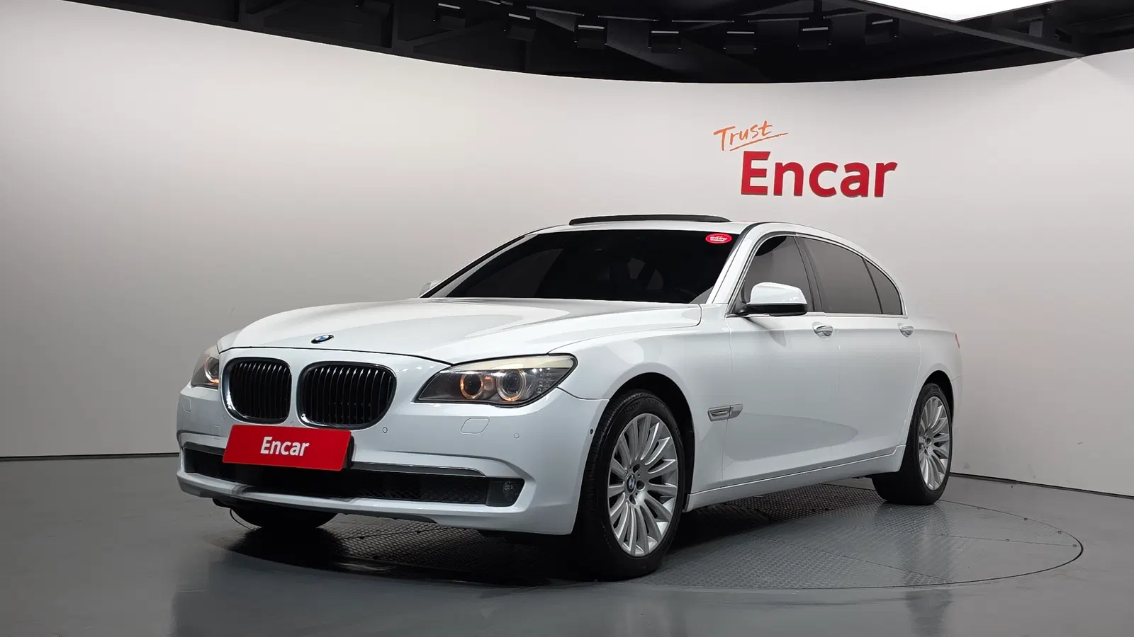 BMW Série 7 (F01) 730Ld 2012 — photo 1 sur 20