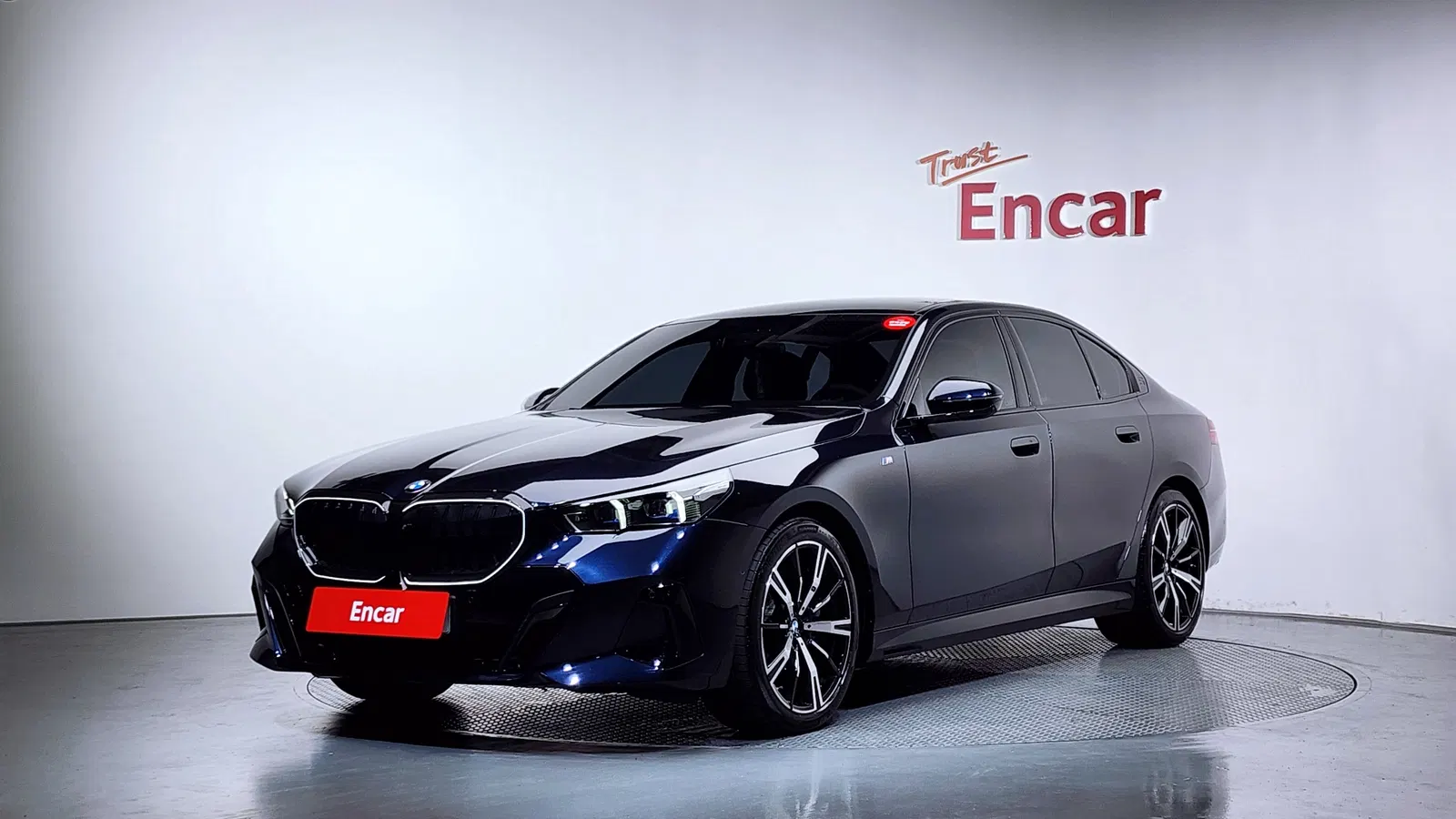 BMW Série 5 (G60) 530i xDrive M Sport 2025 — photo 1 sur 29
