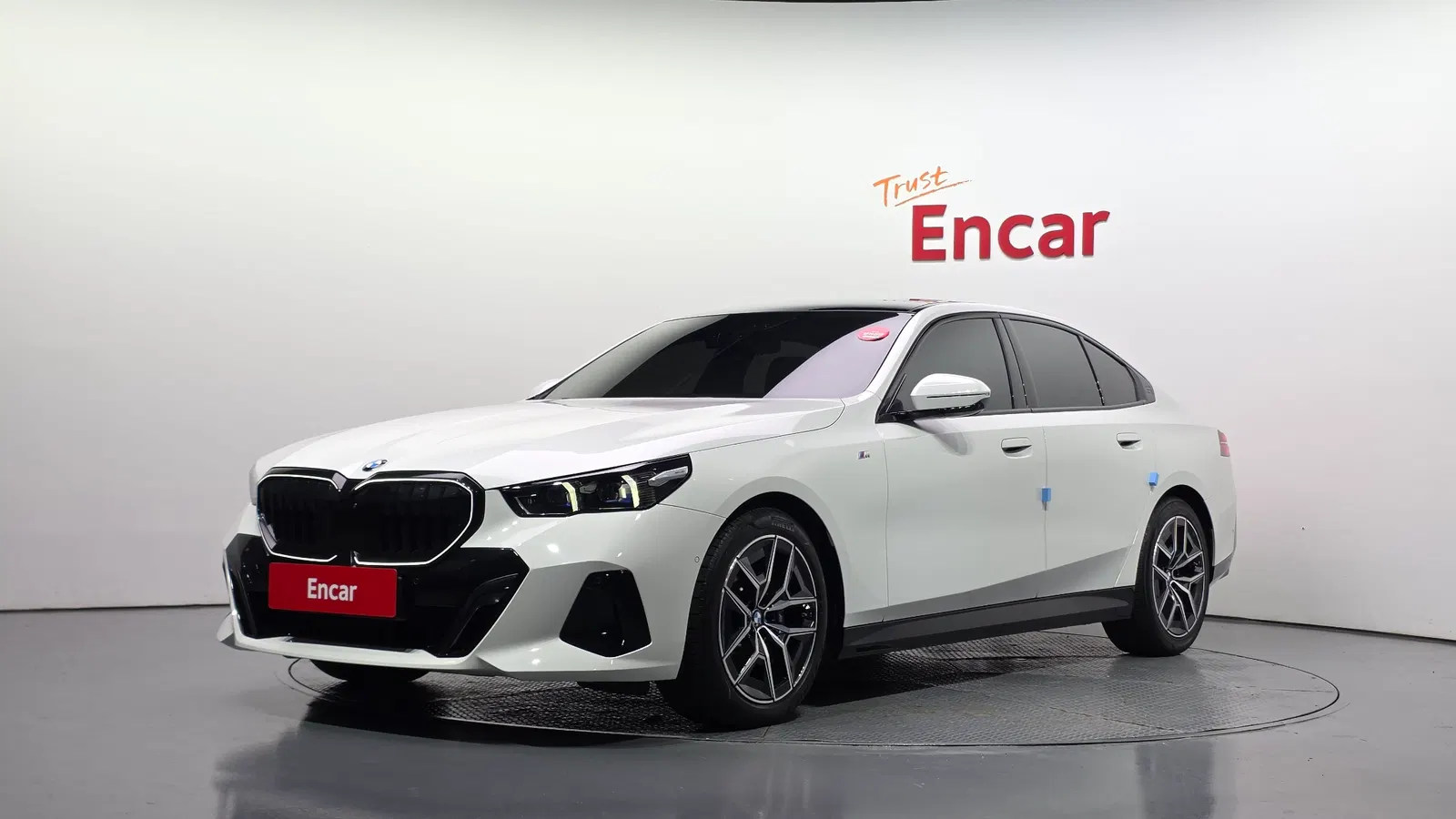 BMW Série 5 (G60) 520i M Sport 2025 — photo 1 sur 20