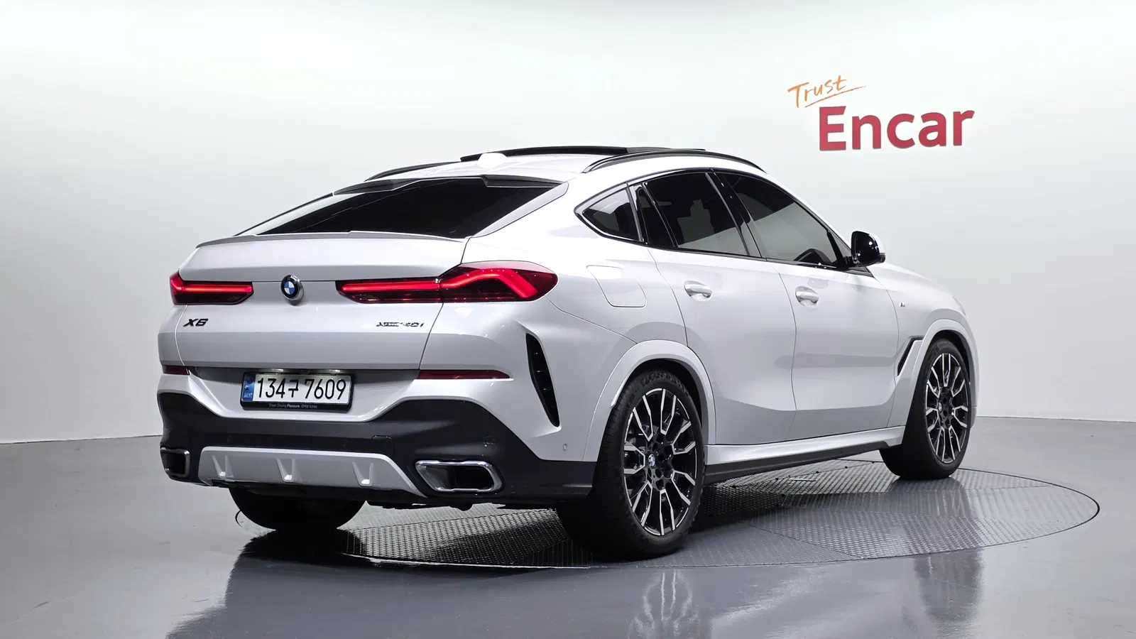 BMW X6 (G06) xDrive40i M Sport 2024 — photo 1 sur 34