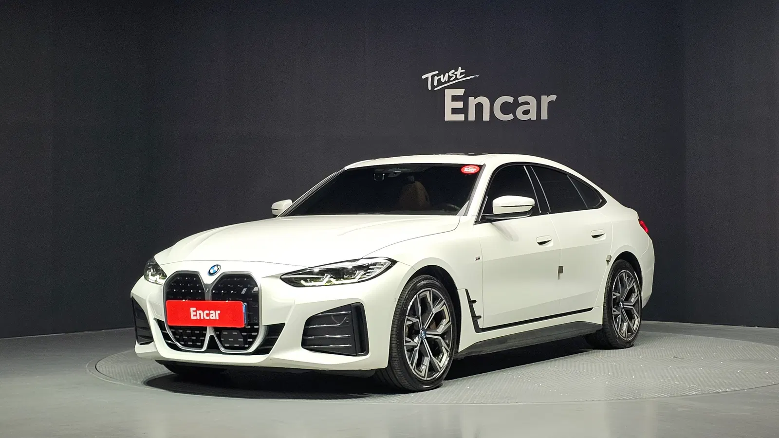 BMW i4 eDrive40 M Sport 2022 — photo 1 sur 33