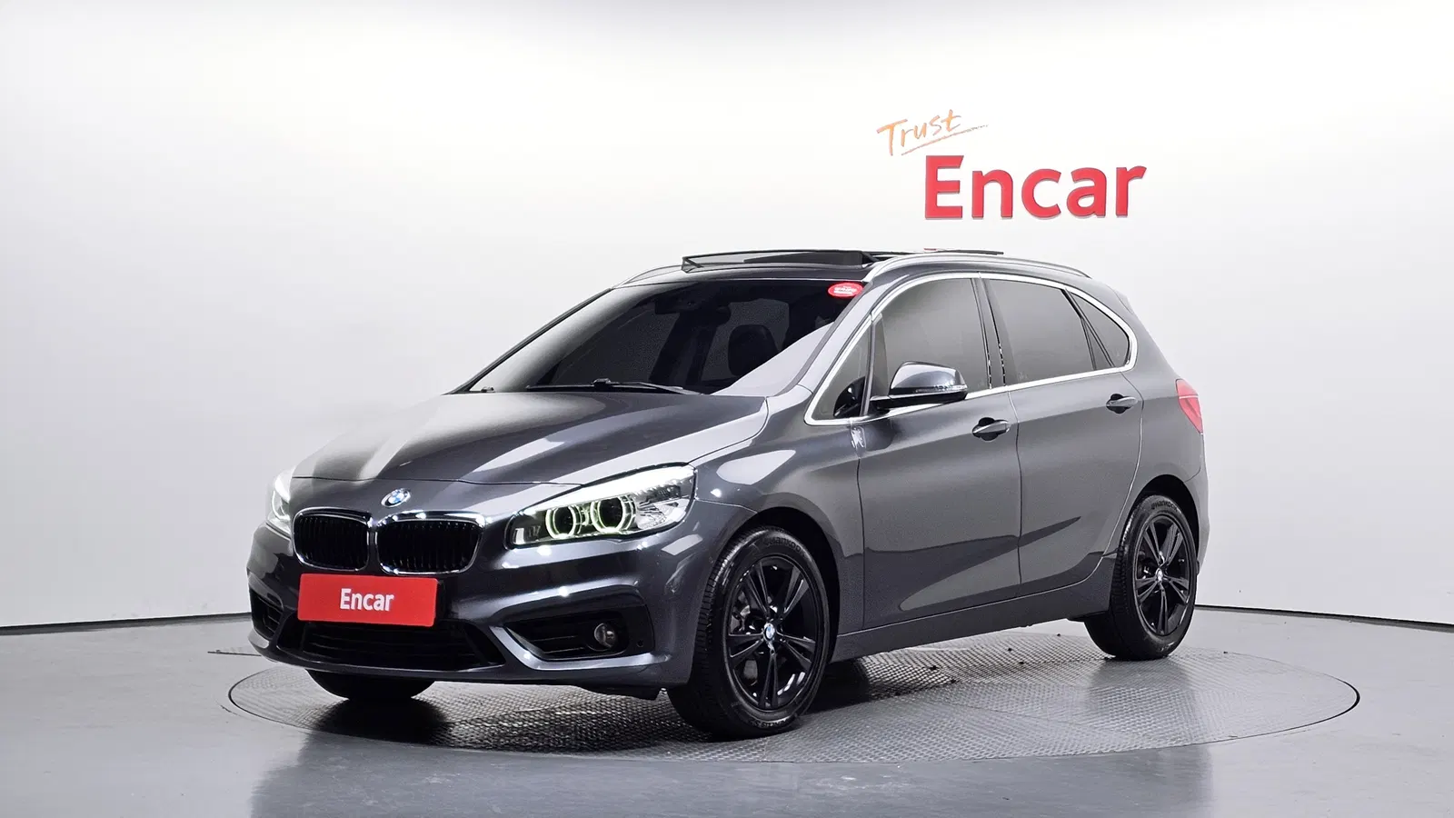 BMW Série 2 Active Tourer (F45) Joy 2018 — photo 1 sur 20