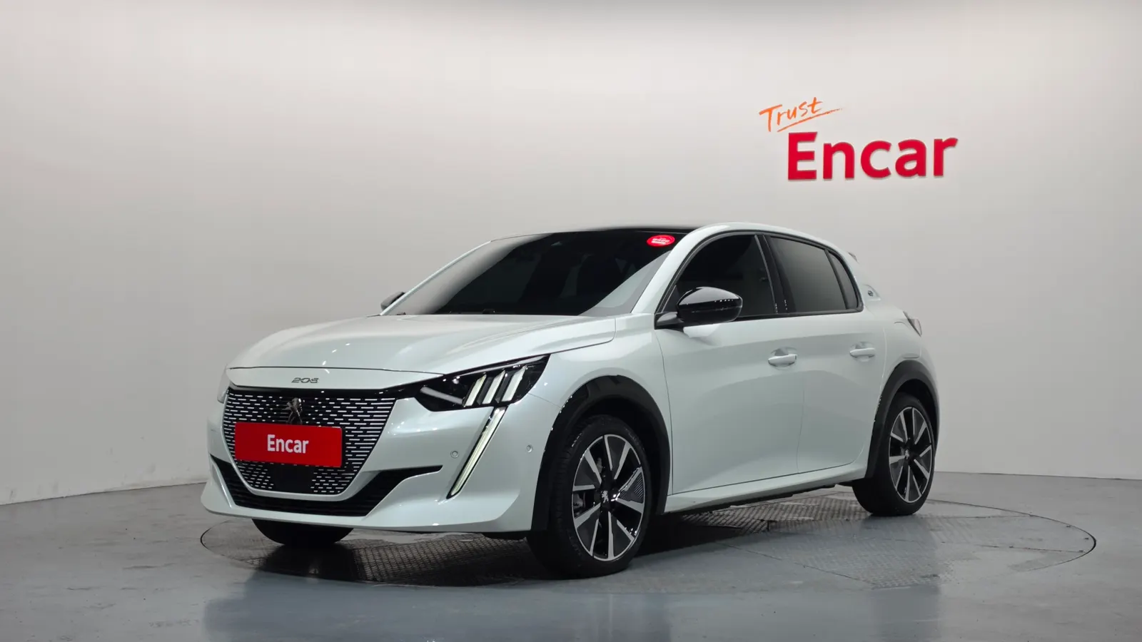 Peugeot e-208 2e génération GT Line 2022 — photo 1 sur 33