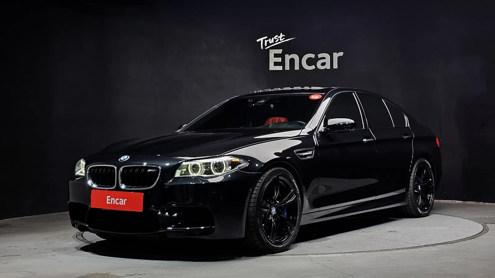 BMW M5 (F10) M5 Sedan 2016 — photo 1 sur 20