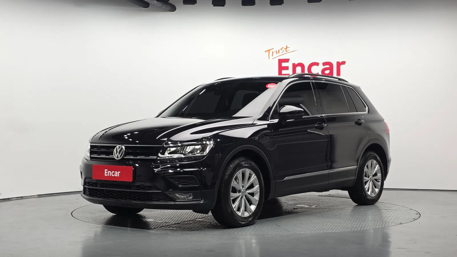Volkswagen Tiguan 2e génération 2.0 TDI 2018 — photo 1 sur 20