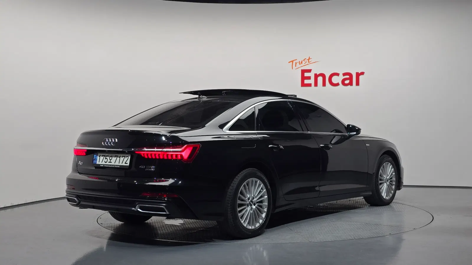 Audi A6 (C8) 45 TFSI Quattro Premium 2021 — photo 1 sur 32