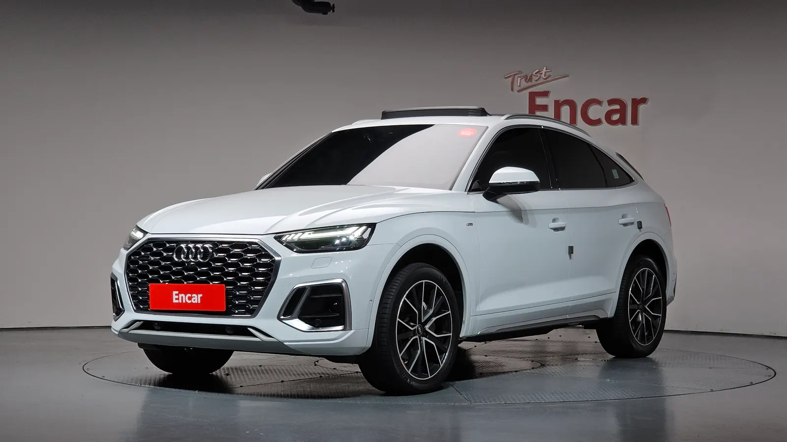 Audi Q5 (FY) 45 TFSI Quattro Sportback Premium 2023 — photo 1 sur 40