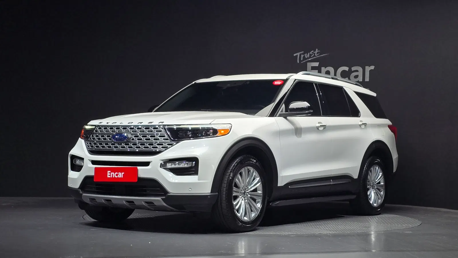 Ford Explorer 6e génération 2.3 Limited 4WD 2021 — photo 1 sur 31