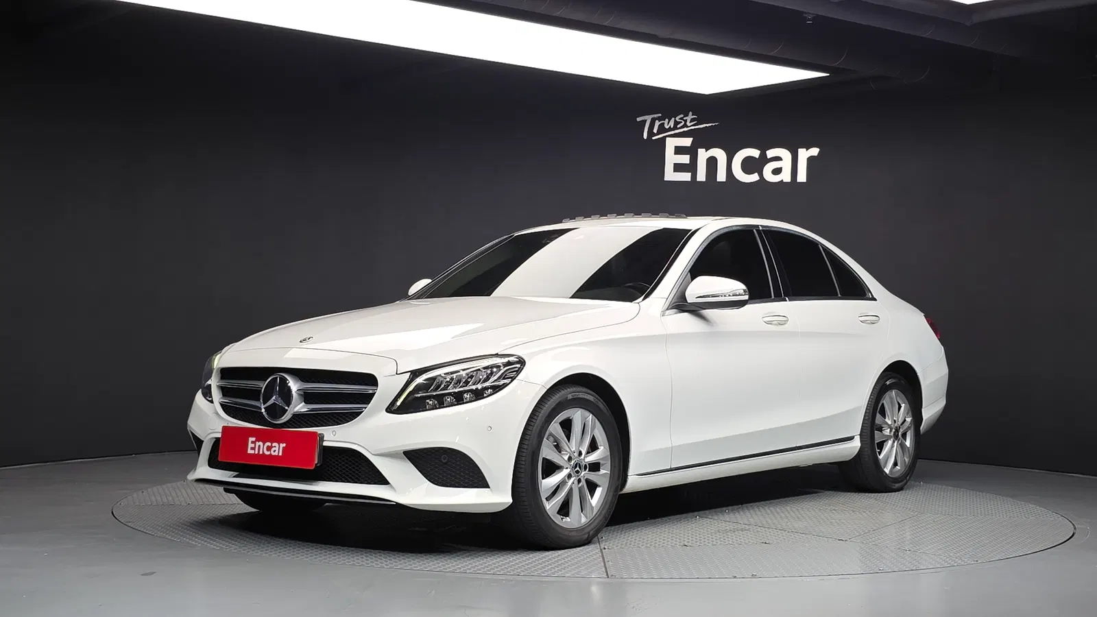 Mercedes-Benz Classe C C220 d Avantgarde (W205) 2019 — photo 1 sur 20