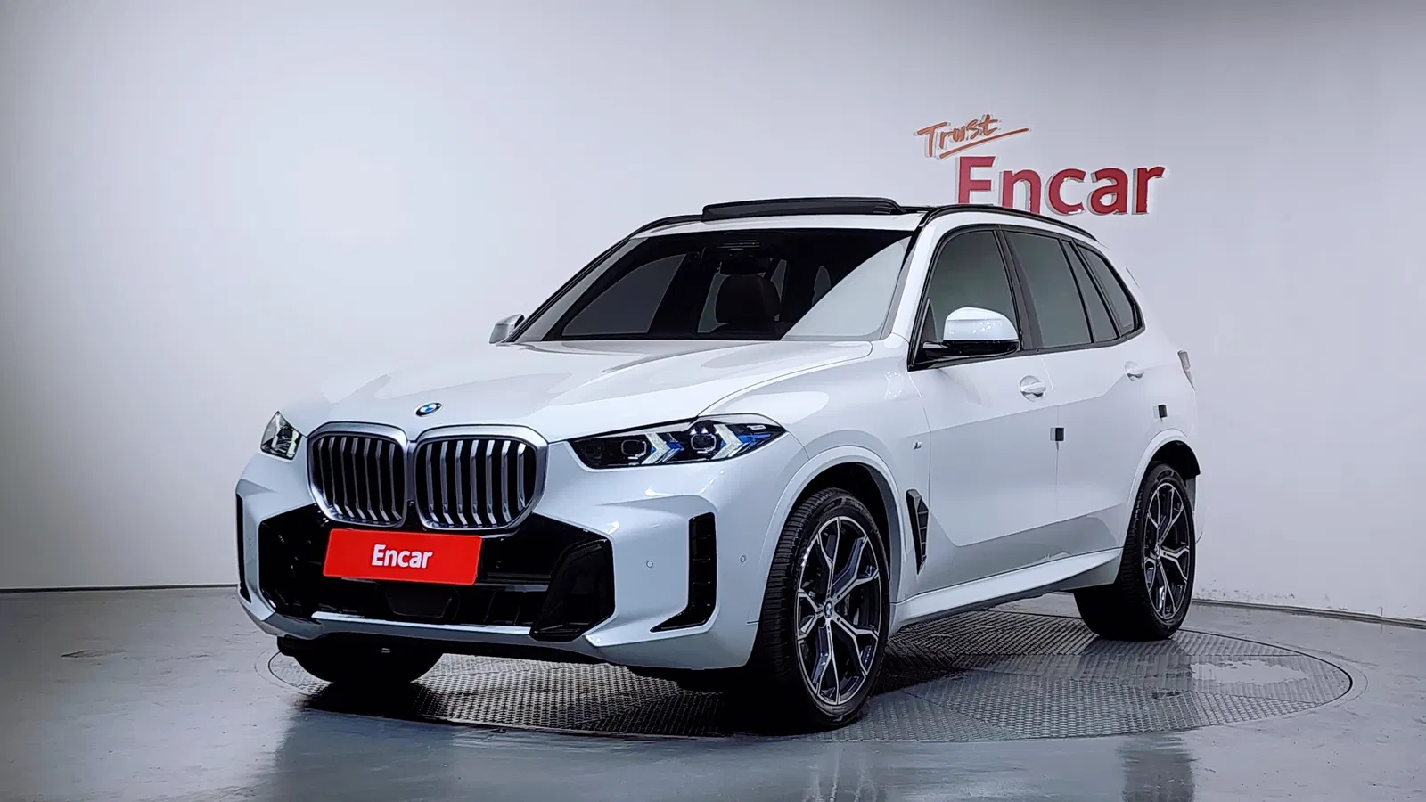 BMW X5 (G05) xDrive 40i M Sport 2025 — photo 1 sur 34