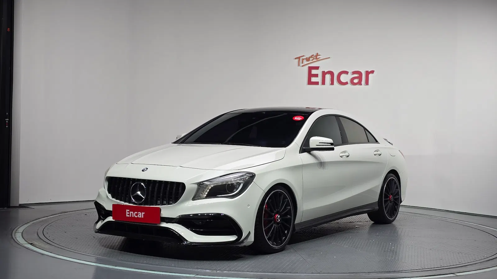 Mercedes-AMG CLA CLA45 4MATIC (C117) 2016 — photo 1 sur 26